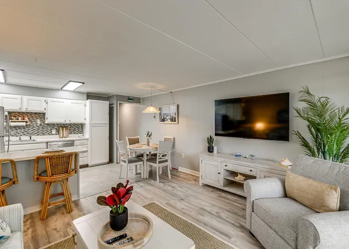 Holiday home Cozy Near Beach, Boardwalk & Convention Ctr *